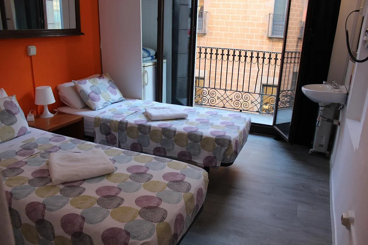 Pension Arosa Барселона